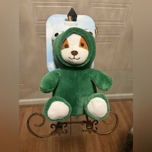 Brand New Beautiful Dexypaw Pug  Dog Toy  8 ” Clinker & Squeaker